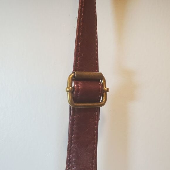 GAL Small Dark Red Purse Soft Faux Leather Adustable Strap Multiple Pockets - Picture 9 of 11